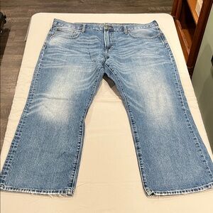 American Eagle Outfitters Light Blue Relaxed Jeans